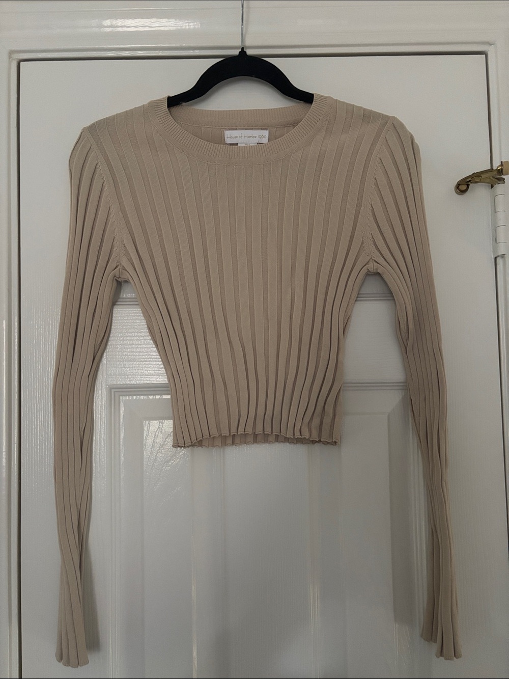 House of Harlow 1960 Ribbed Long-Sleeve Crop Top — Light Beige